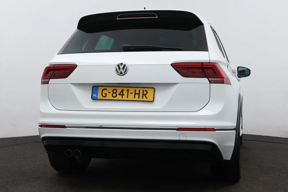 Volkswagen Tiguan 1.5 TSI ACT Highline Business R Automaat ( uit 2019, foto 8