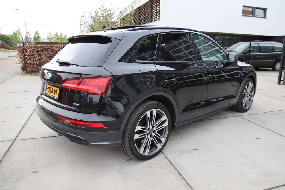 Audi Q5 50 TFSIe Quattro 3x S-Line Pano uit 2020, foto 4