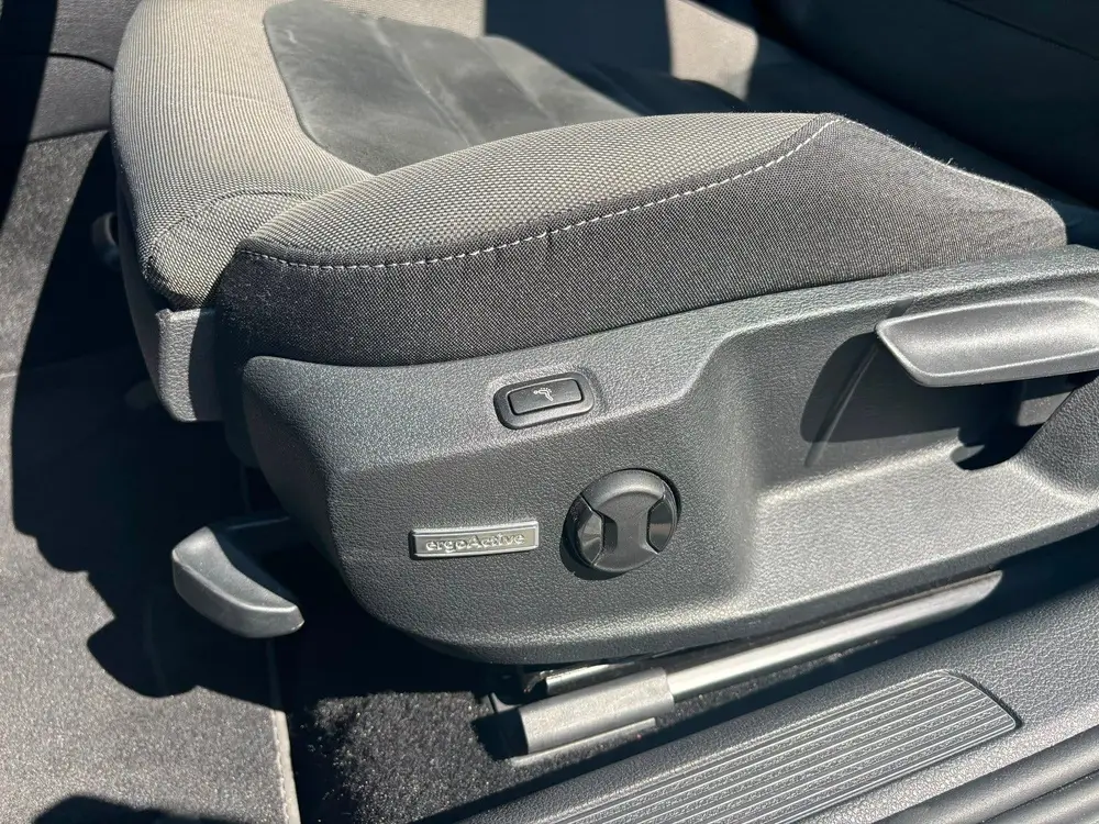 Volkswagen Golf VII Golf 1.5 TSI 150pk 5D 2019 Grijs Massage ACC uit 2019, foto 16