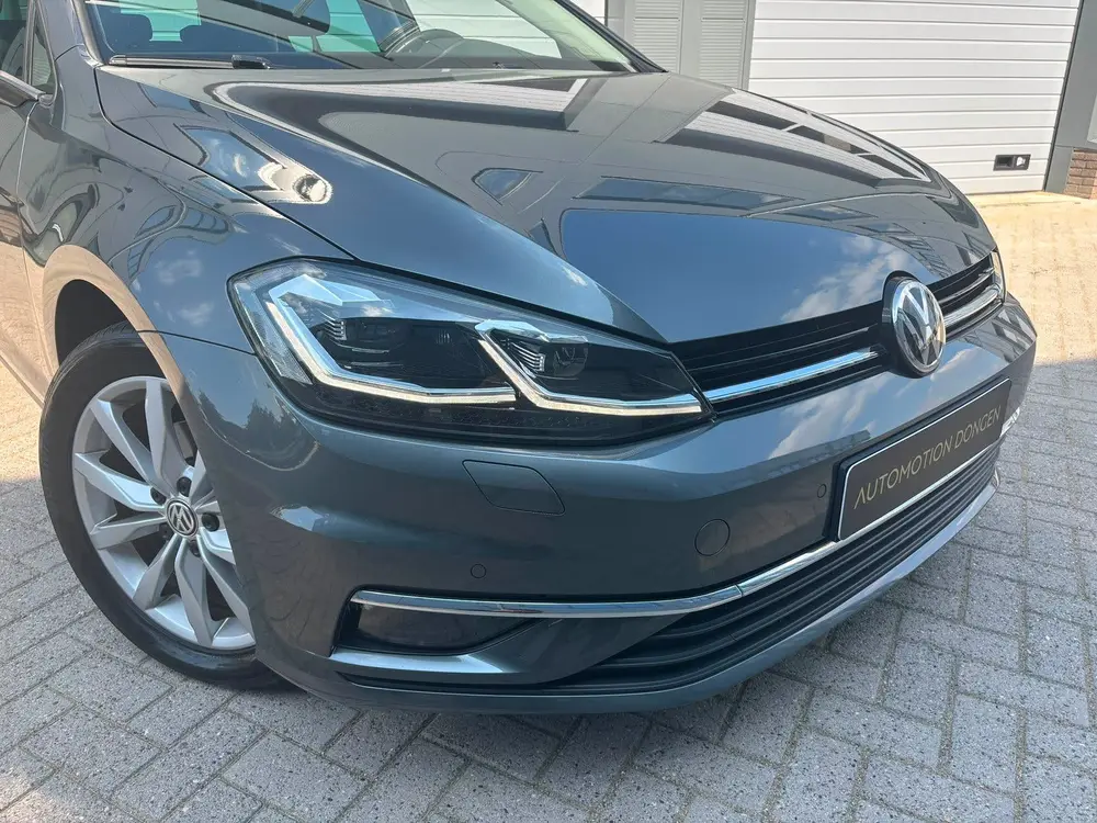 Volkswagen Golf VII Golf 1.5 TSI 150pk 5D 2019 Grijs Massage ACC uit 2019, foto 2