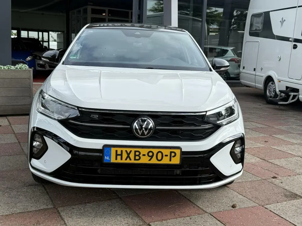 Volkswagen Taigo 1.0 TSI R-Line uit 2023, foto 16