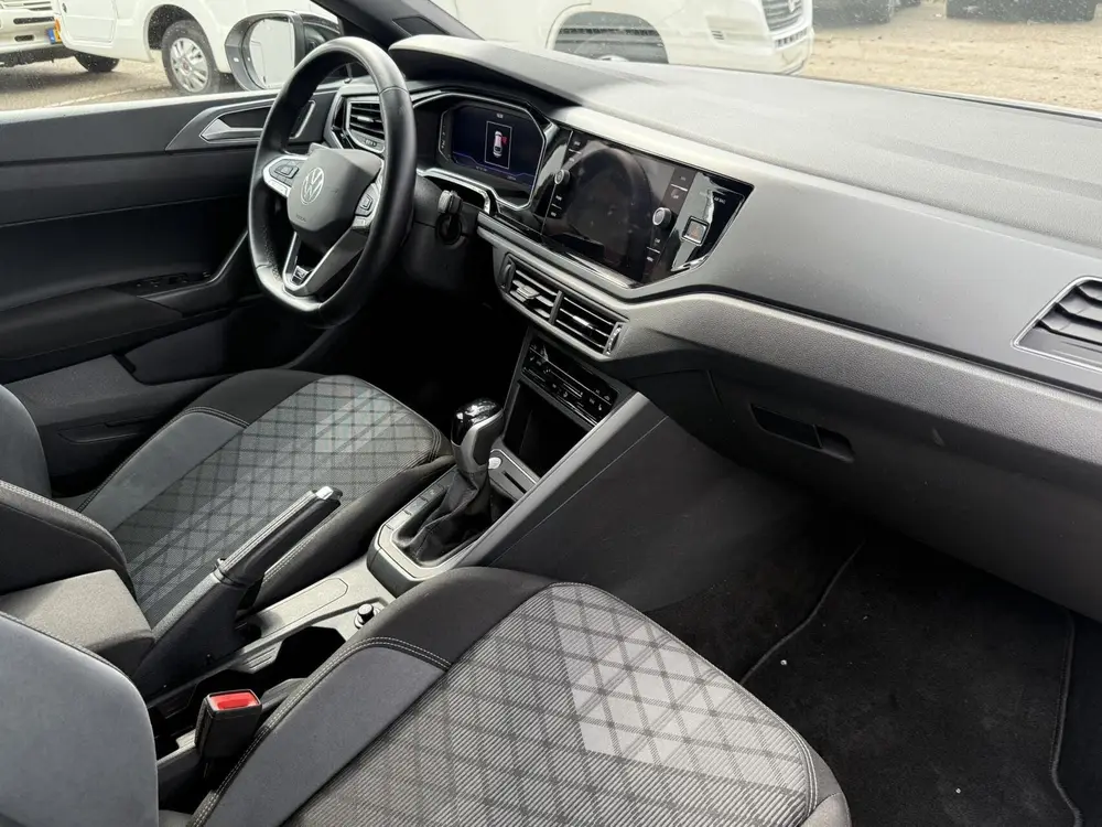 Volkswagen Taigo 1.0 TSI R-Line uit 2023, foto 8