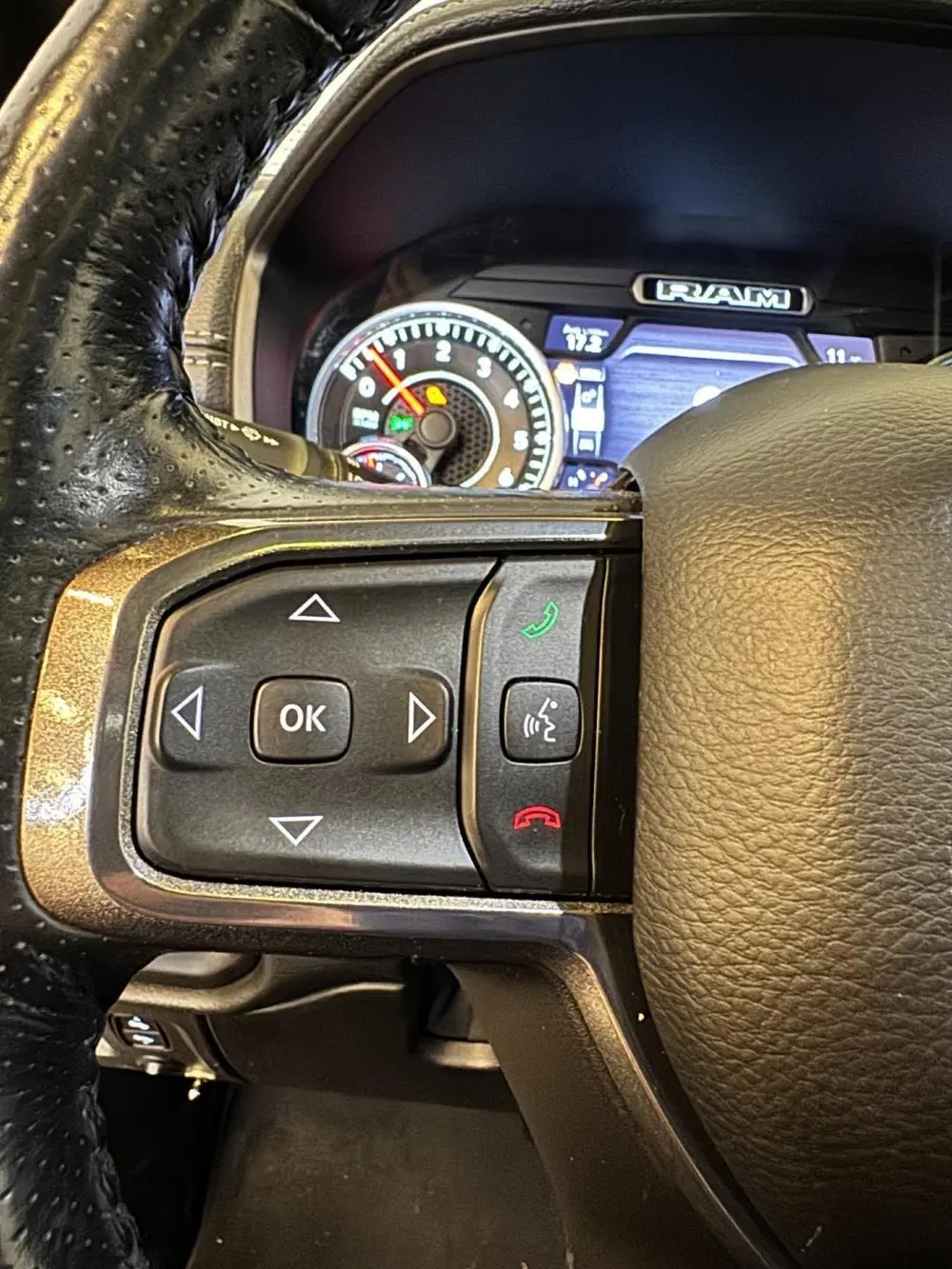 Dodge Ram 1500 5.7 V8 4x4 Crew Cab Sport BOMVOLL DEALER ONDE uit 2020, foto 14
