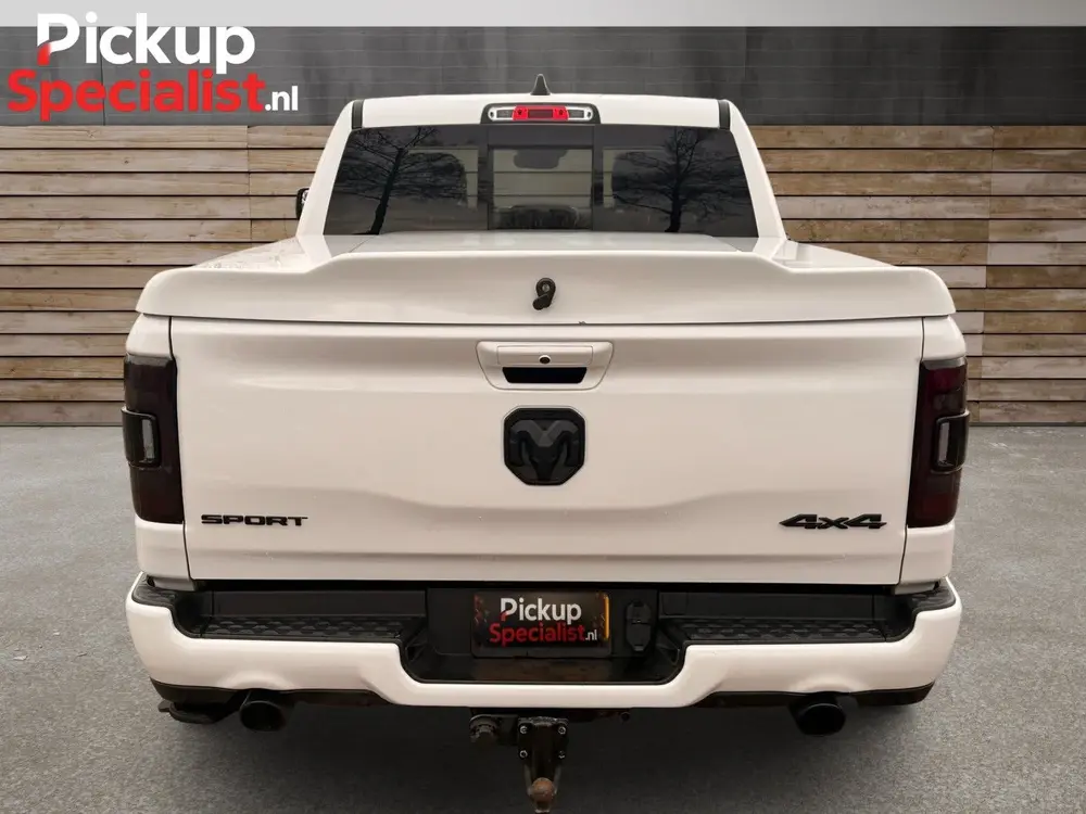 Dodge Ram 1500 5.7 V8 4x4 Crew Cab Sport BOMVOLL DEALER ONDE uit 2020, foto 9