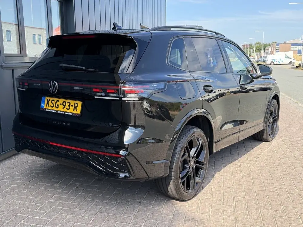 Volkswagen Tiguan 1.5 eHybrid RLine Pano*IQ*Leder Bomvol! uit 2025, foto 16
