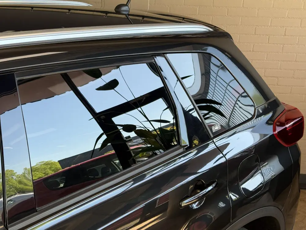 Suzuki Vitara 1.4 Boosterjet Comfort | Navi | Stoelverwarmin uit 2019, foto 15