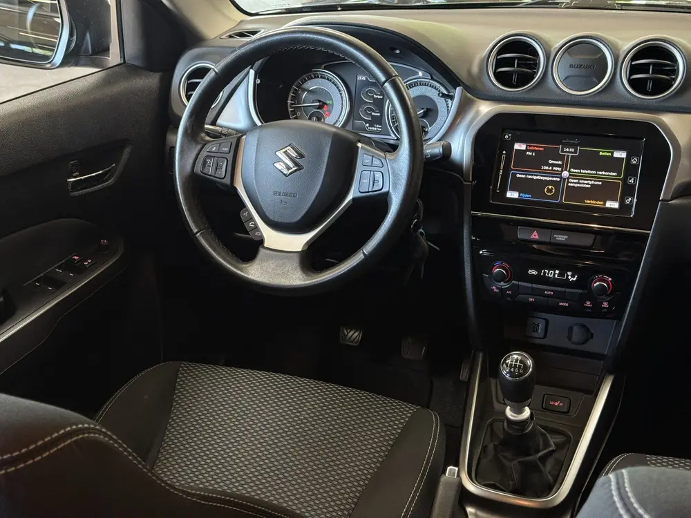 Suzuki Vitara 1.4 Boosterjet Comfort | Navi | Stoelverwarmin uit 2019, foto 4
