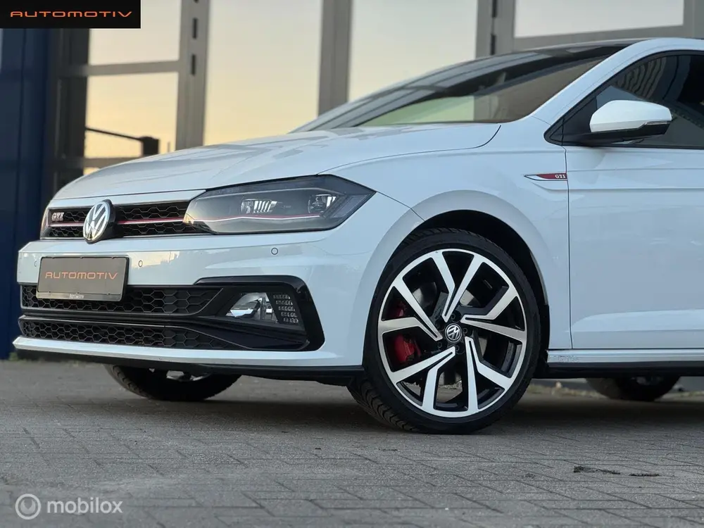 Volkswagen Polo 2.0 TSI GTI PANO / VIRTUAL / ACC uit 2020, foto 10