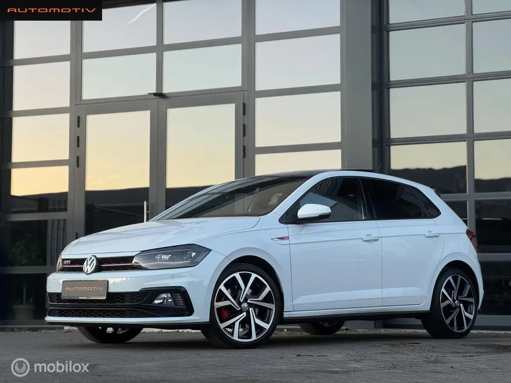 Volkswagen Polo 2.0 TSI GTI PANO / VIRTUAL / ACC uit 2020, foto 9
