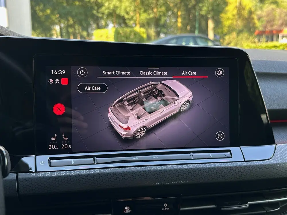 Volkswagen GOLF 2.0 TSI GTI Pano, Camera, Harman/Kardon etc! uit 2021, foto 18
