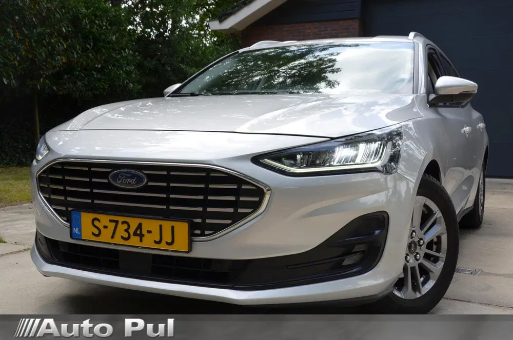 Ford Focus 1.0 EcoBoost Hybrid Titanium Navi uit 2023