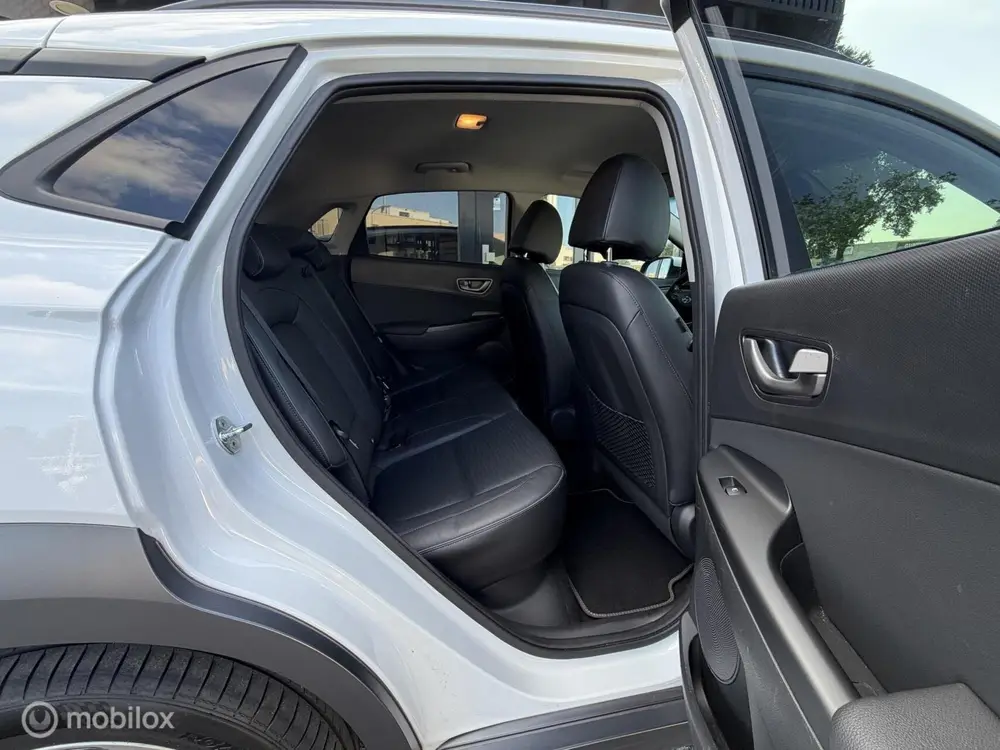 Hyundai Kona EV Fashion 64 kWh|CARPLAY|HEAD-UP|NAP uit 2019, foto 16