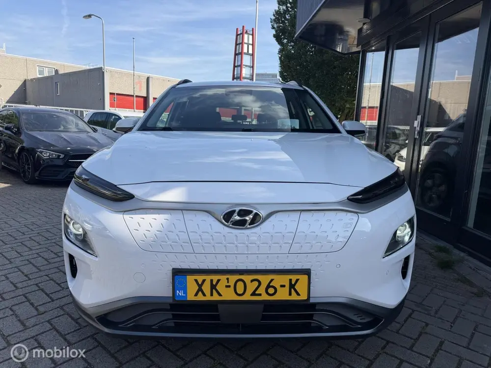 Hyundai Kona EV Fashion 64 kWh|CARPLAY|HEAD-UP|NAP uit 2019, foto 4