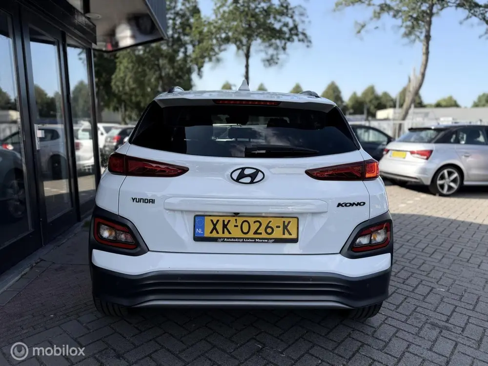 Hyundai Kona EV Fashion 64 kWh|CARPLAY|HEAD-UP|NAP uit 2019, foto 7