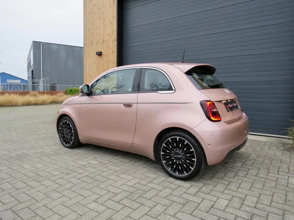 Fiat 500e La Prima 42 kWh 3+1 *Leder *17 inch *Uniek uit 2021, foto 5
