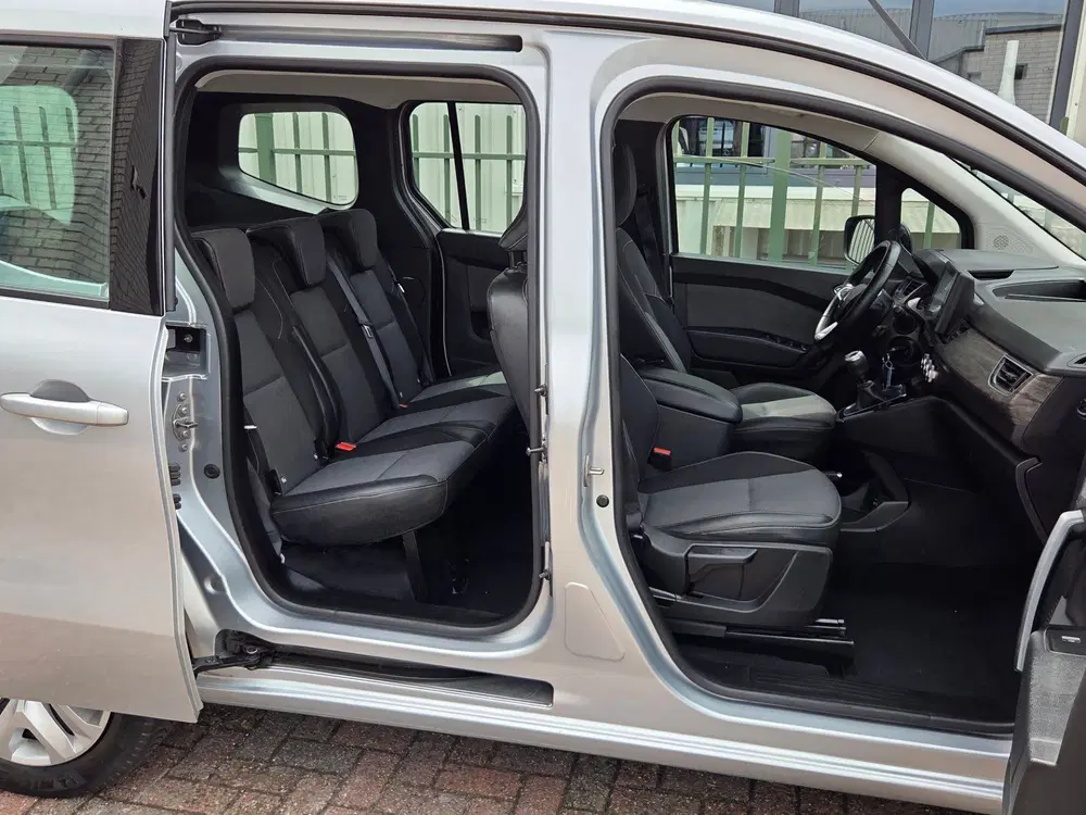Renault Kangoo 1.3 TCe 5Pers.-Nav-Cam-Cruise-Lane Assist uit 2022, foto 7
