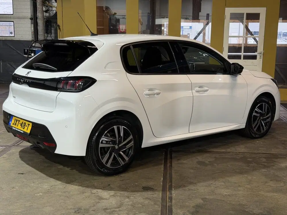 Peugeot 208 1.2 PT GT PACK uit 2023, foto 11