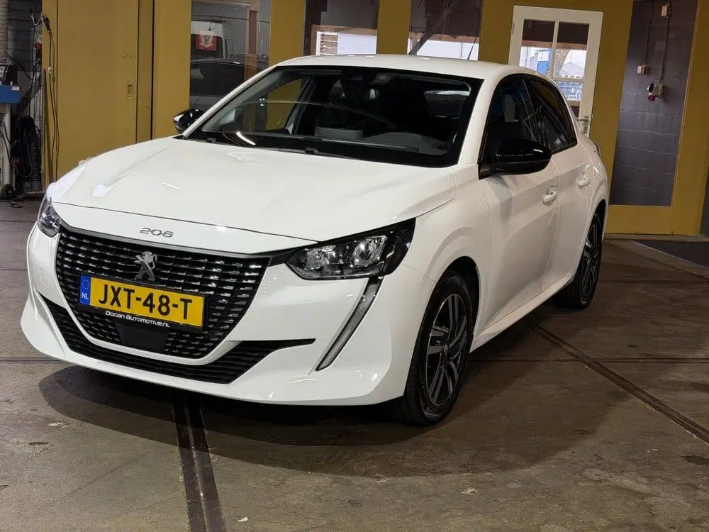 Peugeot 208 1.2 PT GT PACK uit 2023, foto 4