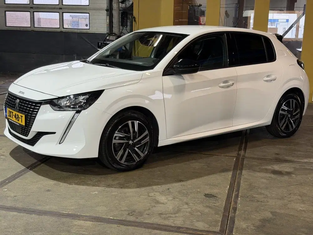 Peugeot 208 1.2 PT GT PACK uit 2023, foto 5
