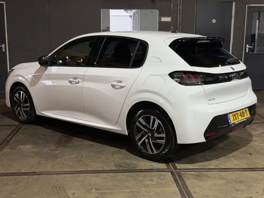 Peugeot 208 1.2 PT GT PACK uit 2023, foto 9