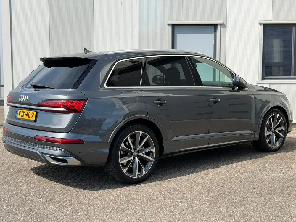 Audi Q7 55 TFSIe 381pk Quattro 3x S line 360 BOSE uit 2020, foto 2