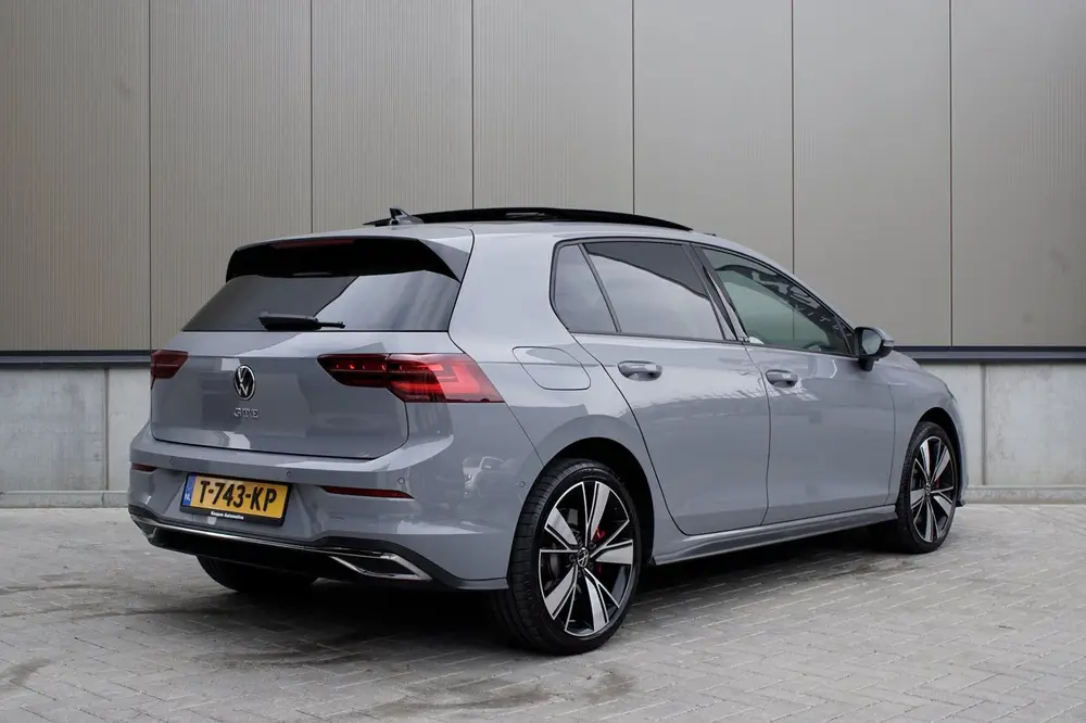 Volkswagen Golf 1.4 GTE eHybrid 245pk |Pano|Hud|Acc|Keyless| uit 2021, foto 5