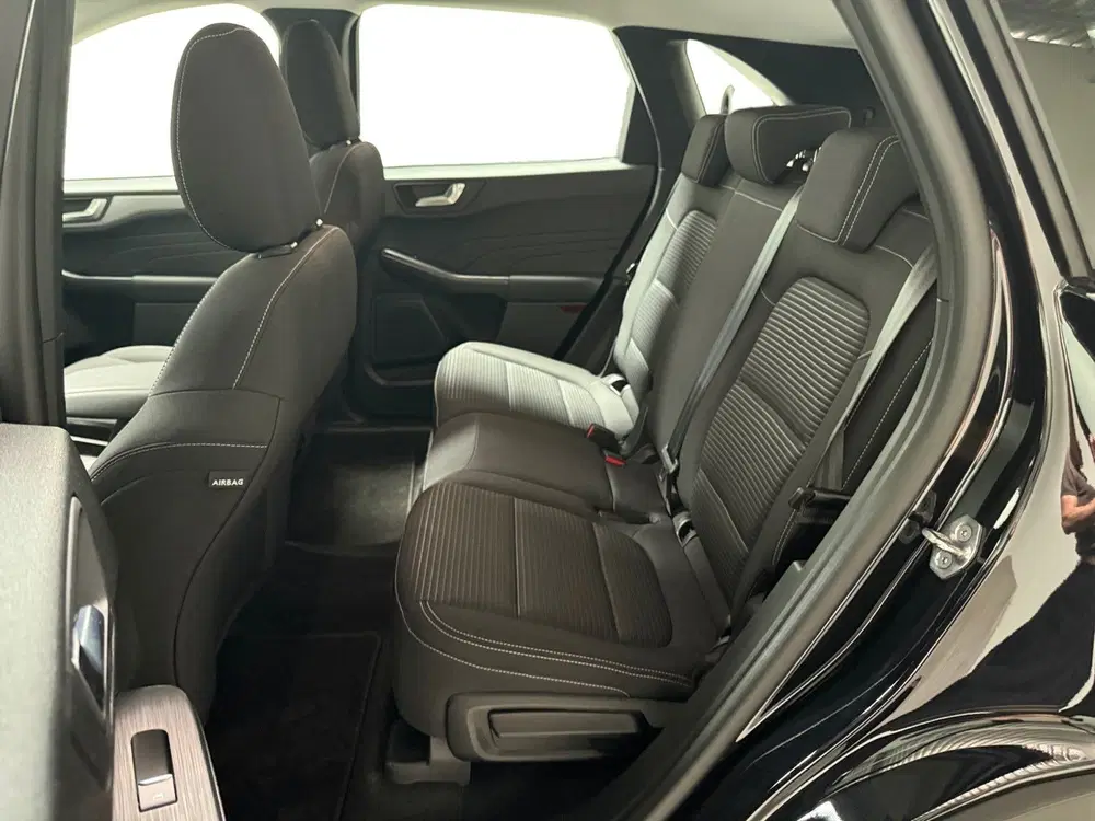 Ford Kuga 2.5 PHEV Titanium I Winterpakket I Camera uit 2022, foto 13