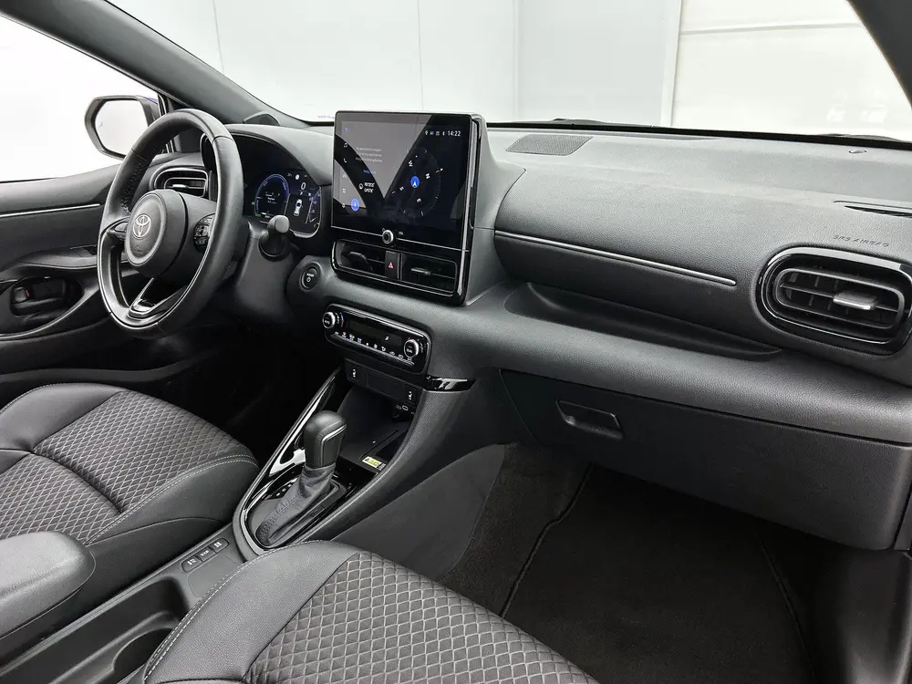 Toyota Yaris 1.5 Hybrid 130 Executive uit 2024, foto 6