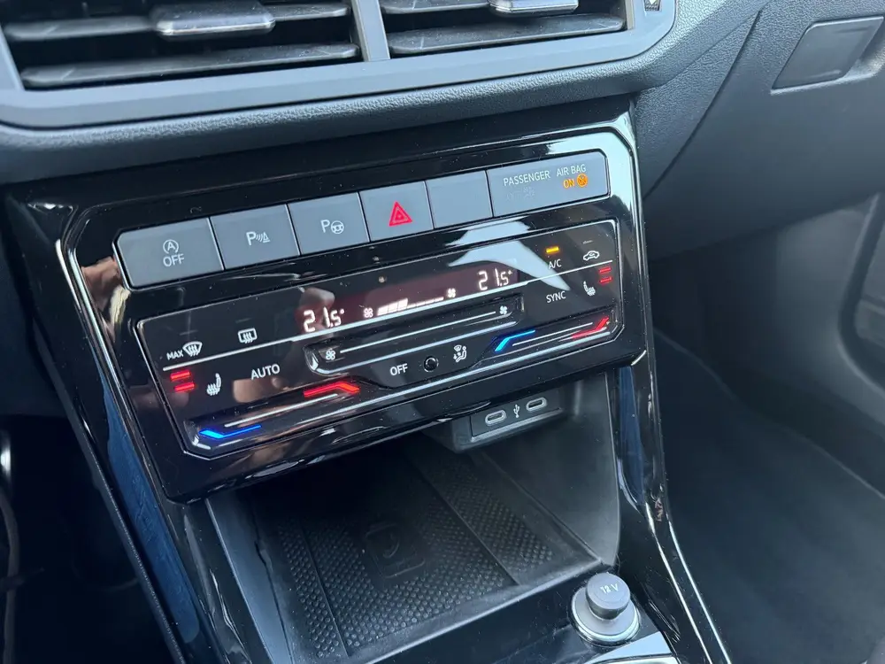 Volkswagen T-Cross 1.5 TSI R-Line 150pk - ACC - Navi - Camer uit 2023, foto 16
