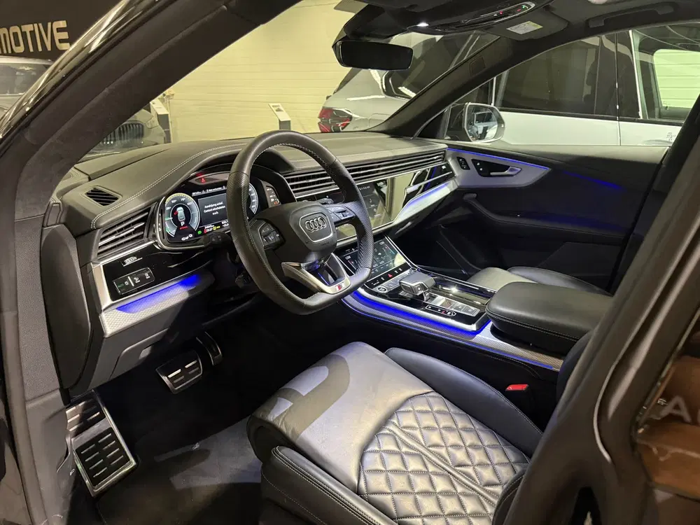 Audi Q8 60 TFSI e quattro S Line Comp Pano uit 2024, foto 5
