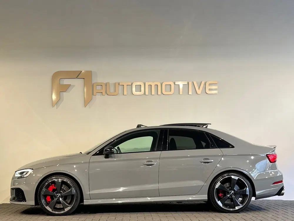 Audi RS3 2.5 TFSI quattro Pano uit 2019, foto 10