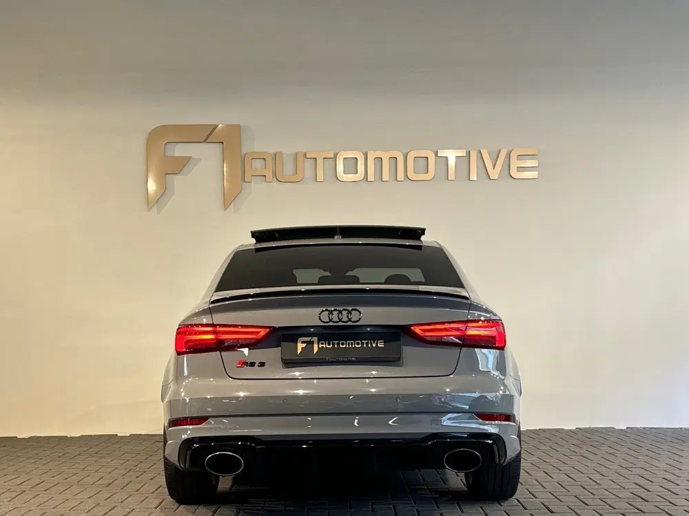 Audi RS3 2.5 TFSI quattro Pano uit 2019, foto 11