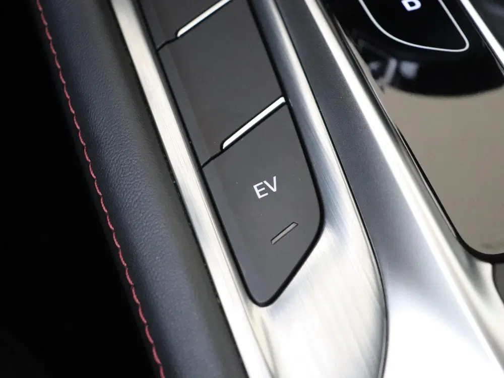 MG EHS 1.5 TGDI Luxury Plug-in Hybrid uit 2024, foto 18