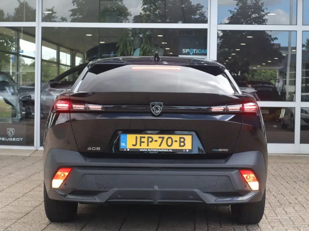 Peugeot 408 Allure Plug-In Hybrid 180PK e-EAT8 uit 2024, foto 17