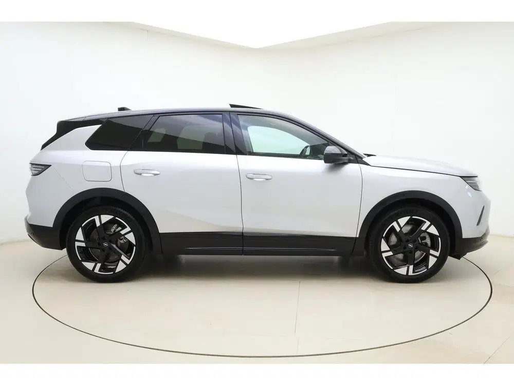 Opel Grandland 1.6 Turbo Plug-in-Hybrid Ultimate uit 2026, foto 9