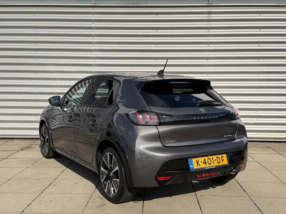 Peugeot 208 1.2 GT-line 100pk Glazen panorama dak uit 2020, foto 4