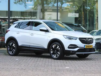 Opel Grandland X 1.2 Turbo Innovation Automaat uit 2019