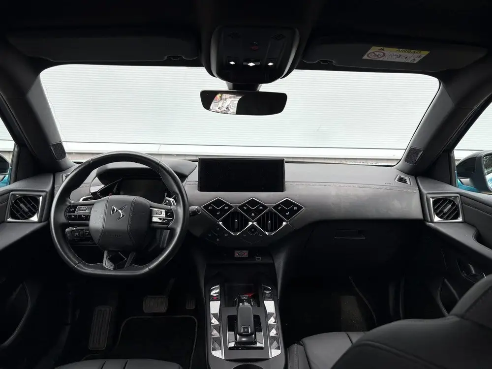 DS Automobiles 3 DS DS 3 Crossback 1.2 156 pk Automaat Grand Chic | Camera | uit 2020, foto 13