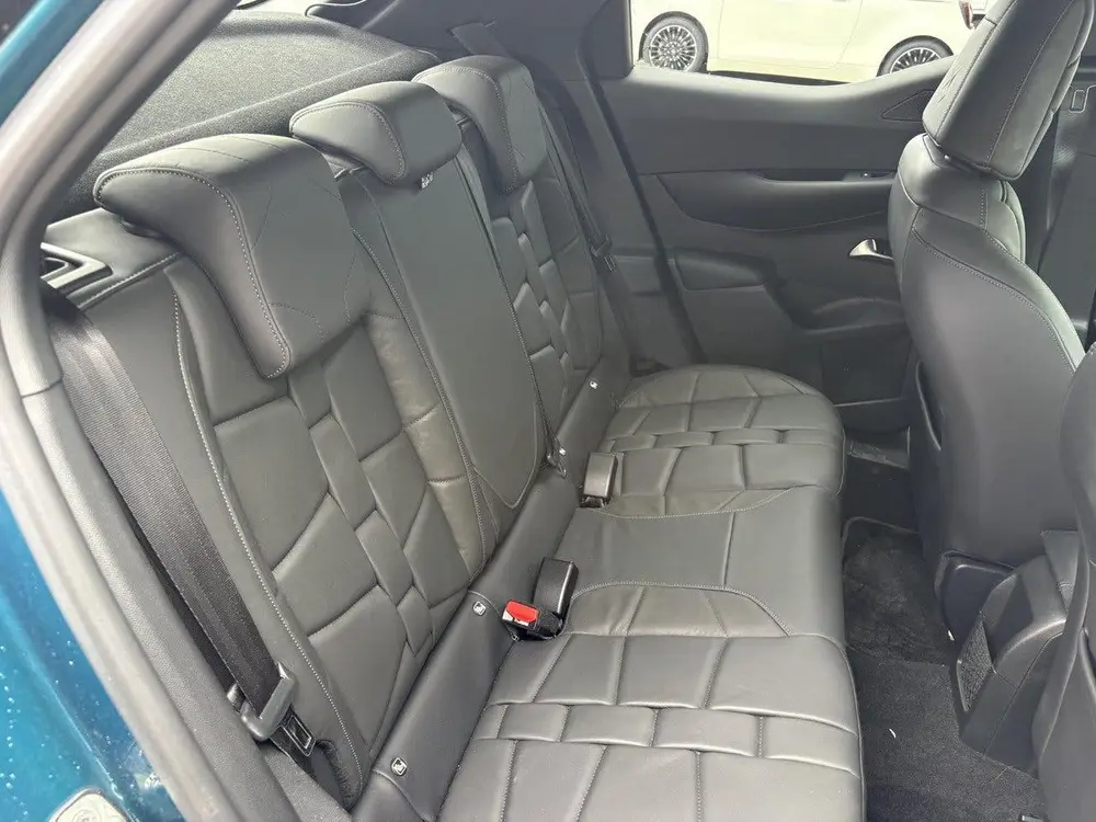 DS Automobiles 3 DS DS 3 Crossback 1.2 156 pk Automaat Grand Chic | Camera | uit 2020, foto 17