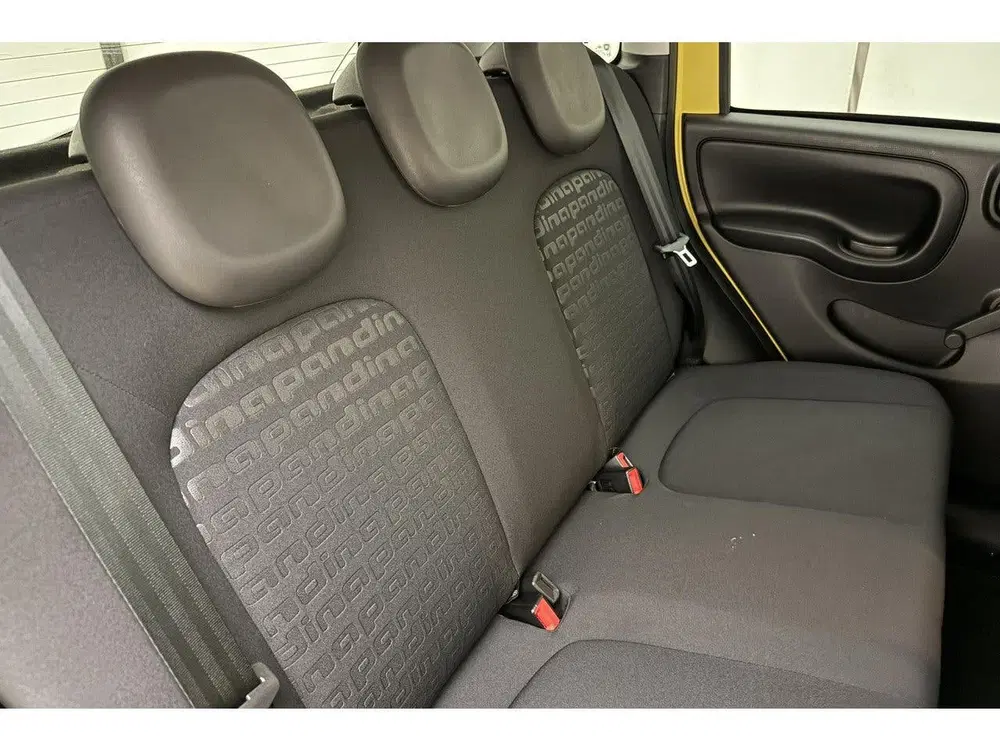 Fiat Panda 1.0 Hybrid Pandina Cross uit 2025, foto 13