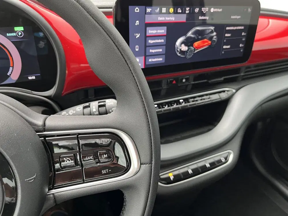 Fiat 500e RED 42 kWh uit 2025, foto 17