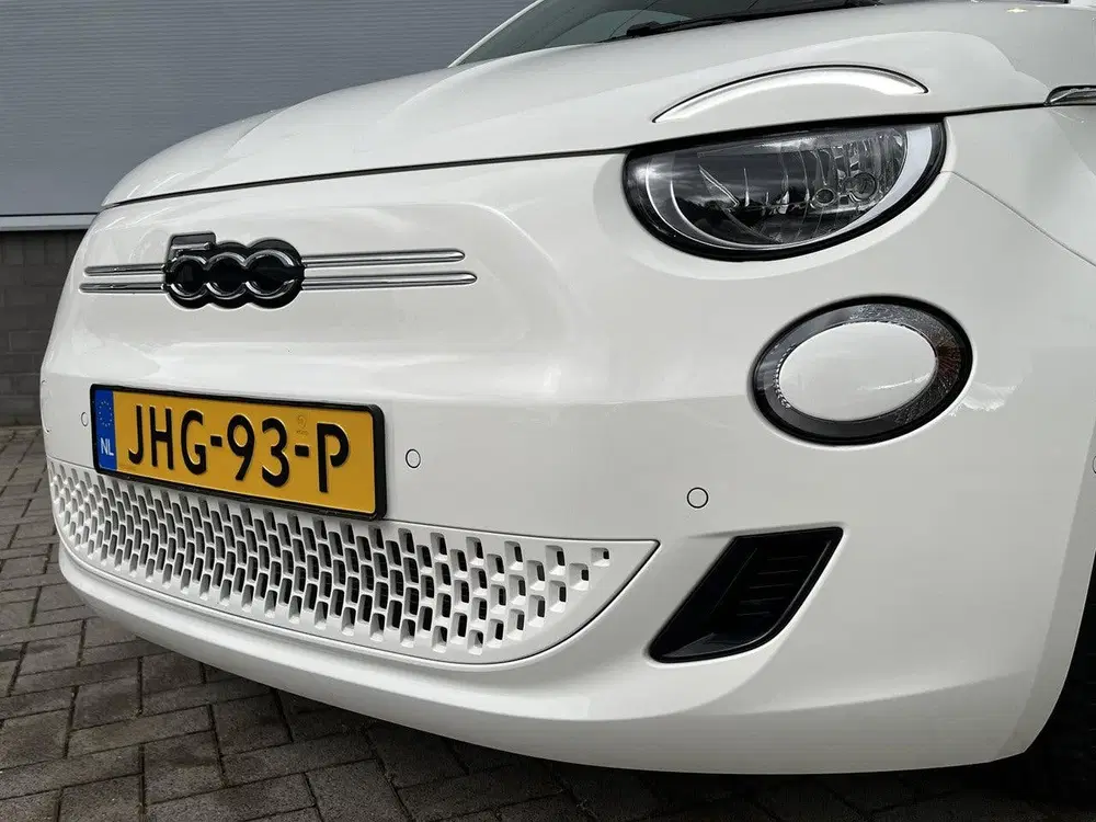 Fiat 500e RED 42 kWh uit 2025, foto 7