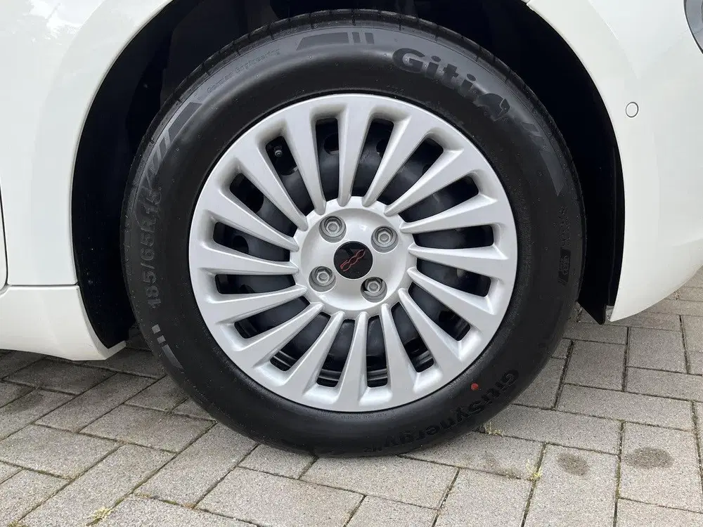 Fiat 500e RED 42 kWh uit 2025, foto 9