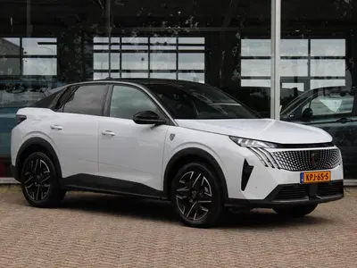 Peugeot 3008 1.2 Hybrid 145 GT Automaat uit 2025