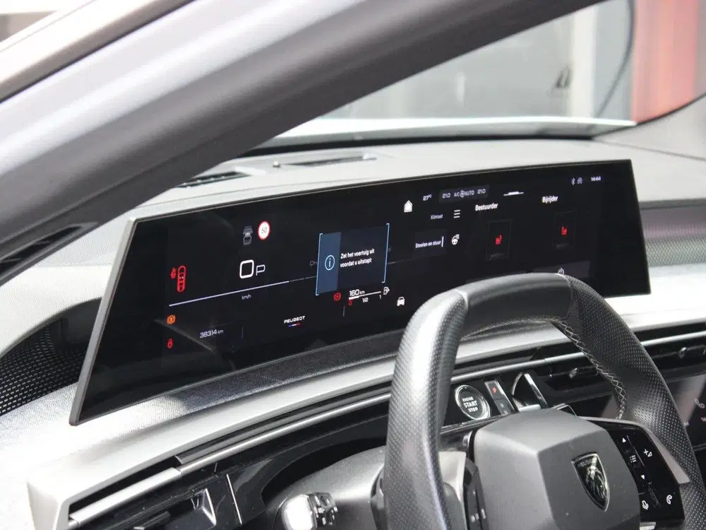 Peugeot 3008 1.2 Hybrid 145 GT Automaat uit 2025, foto 12