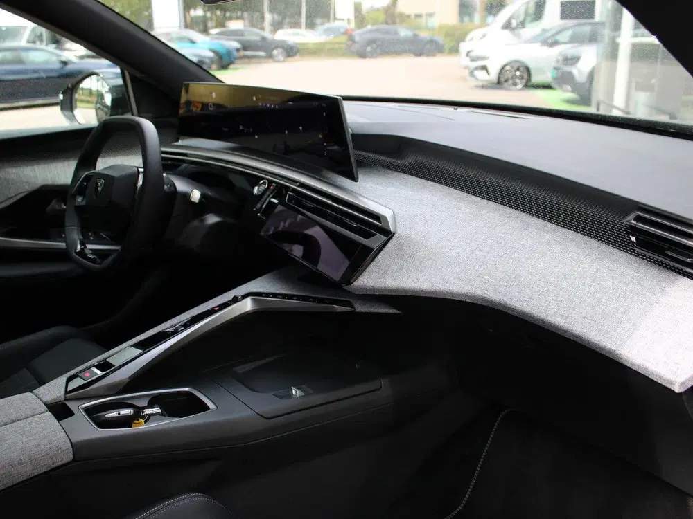 Peugeot 5008 1.2 Hybrid 145 GT 7p Automaat uit 2026, foto 14