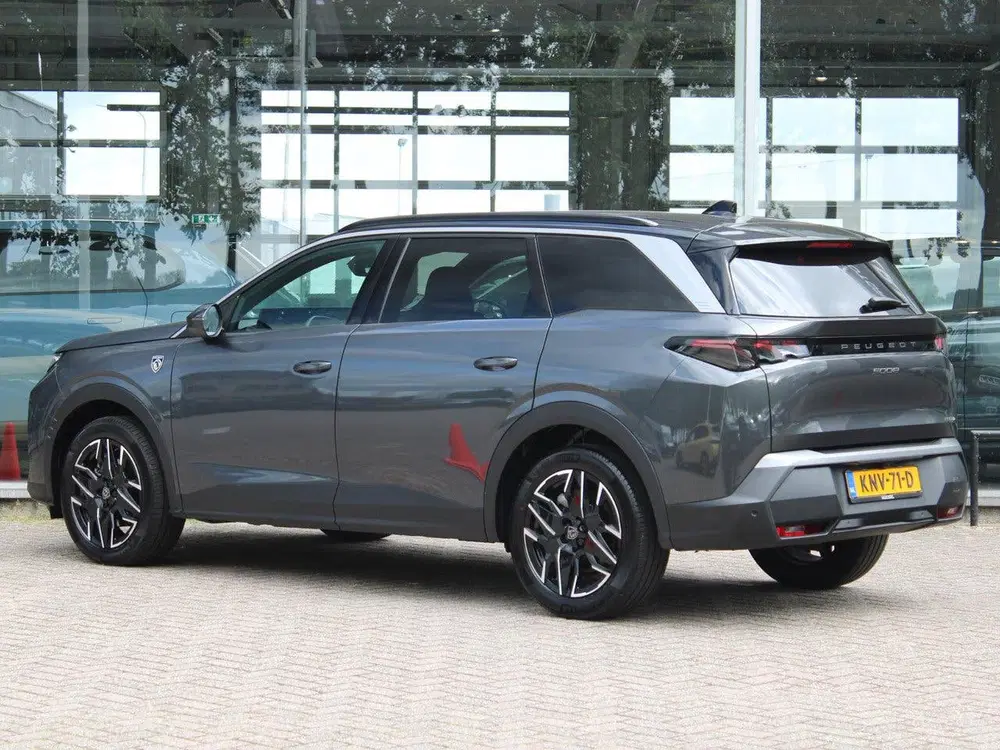 Peugeot 5008 1.2 Hybrid 145 GT 7p Automaat uit 2026, foto 2