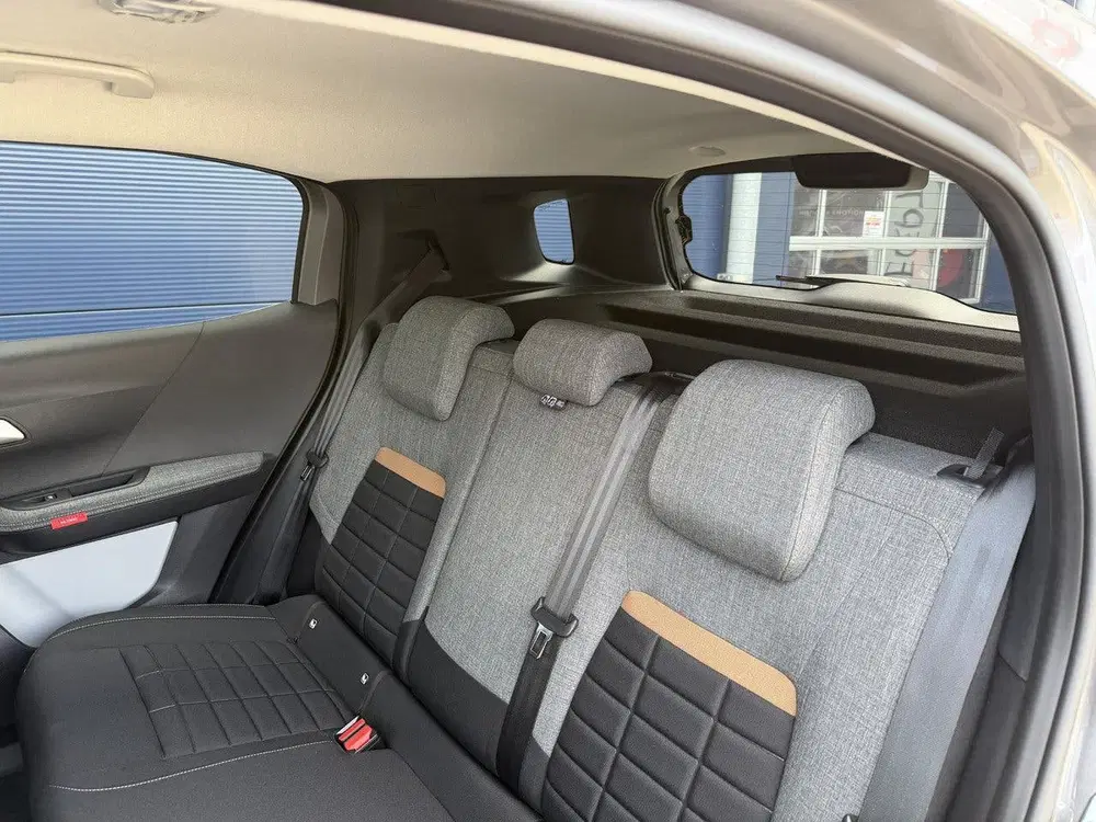 Citroën C3 Aircross 1.2 Turbo 100pk Plus Apple Carplay uit 2026, foto 16
