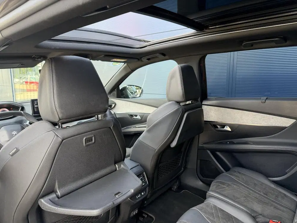 Peugeot 5008 1.2 Hybrid 136 GT uit 2024, foto 15