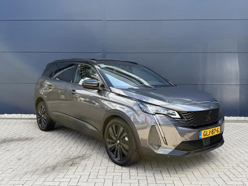 Peugeot 5008 1.2 Hybrid 136 GT uit 2024, foto 3